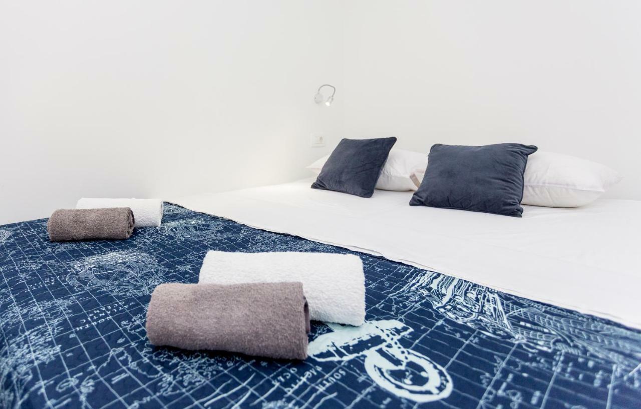 Urban Luxury Suites Juricevic Duće Eksteriør billede