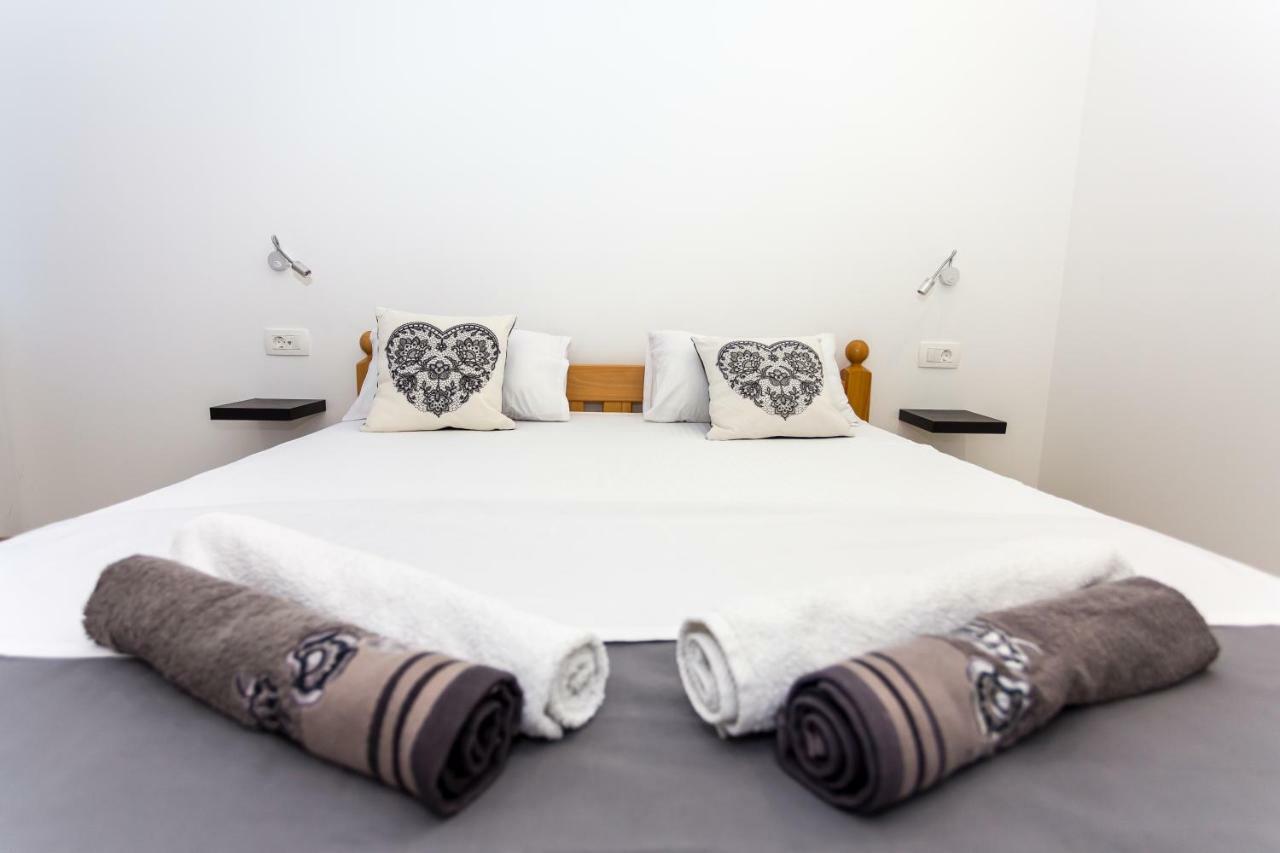 Urban Luxury Suites Juricevic Duće Eksteriør billede