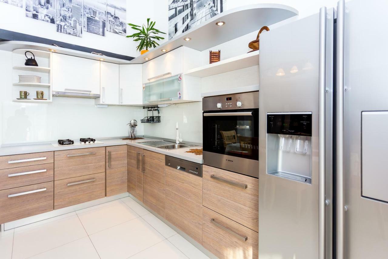 Urban Luxury Suites Juricevic Duće Eksteriør billede